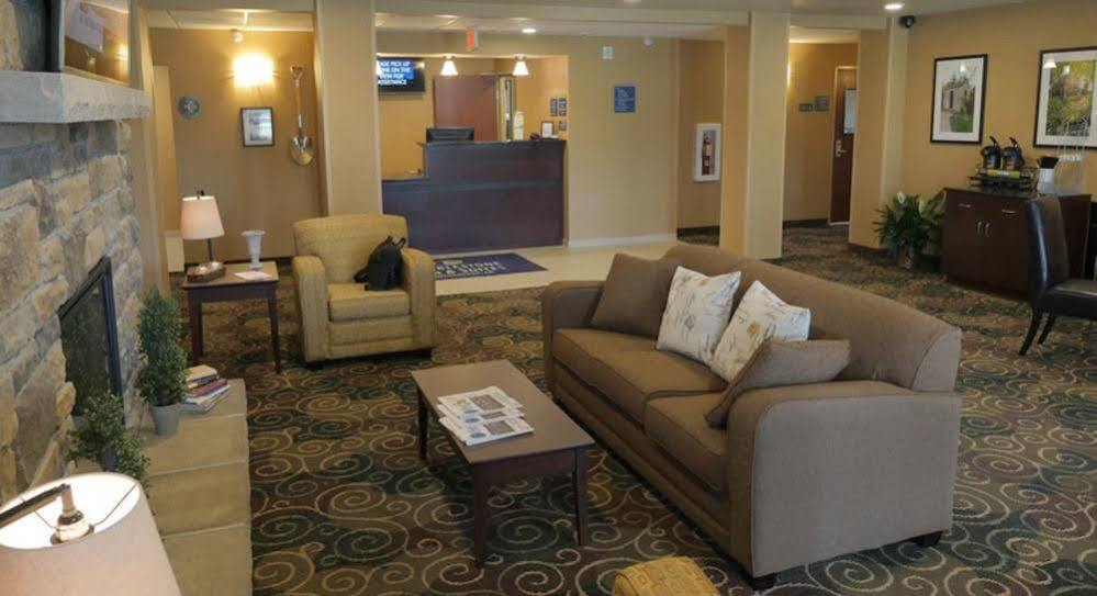 Cobblestone Inn & Suites-Winterset Luaran gambar