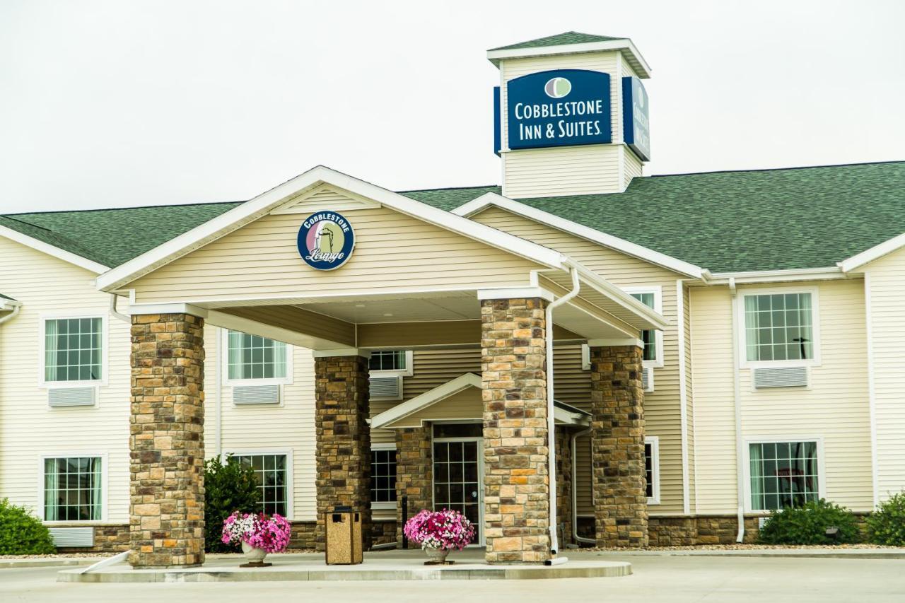 Cobblestone Inn & Suites-Winterset Luaran gambar